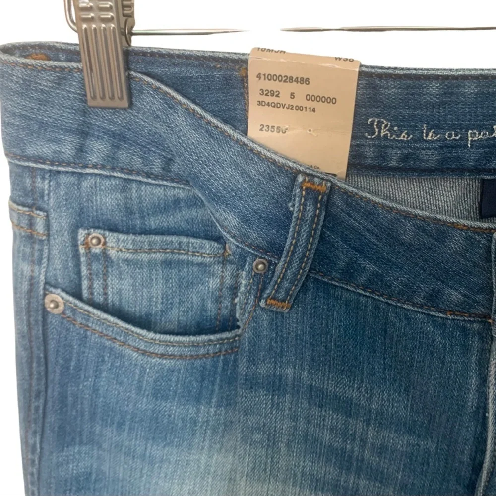 NWT LEVI’S Eco 553 Mid-Rise Boot Cut Jeans Size 10/30 - Picture 8 of 12